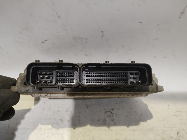 Toyota Yaris II. 2006-2011 1,0 12v benzin Motorvezérlő 89661-0D270, 0281208841