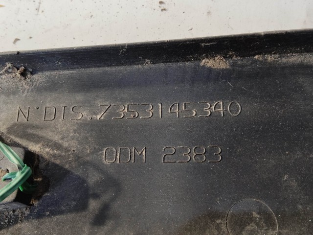 Fiat Stilo kombi 735314534 számú, matt fekete színű, jobb hátsó díszcsík