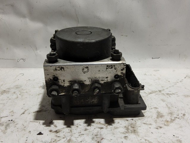 Nissan Note 2006-2012 Abs 0265231732 . 476609U100