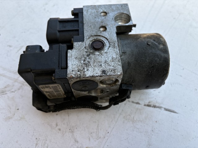 Toyota Avensis  1997-2003 Abs 0265216485 , 44510-05020