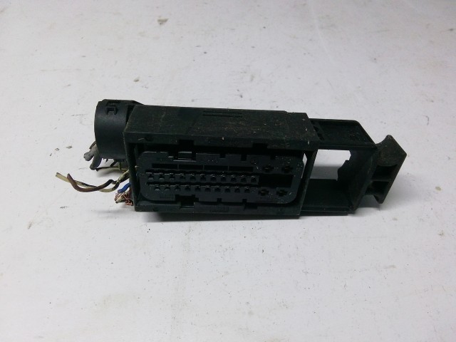 194787 Lancia Ypsilon II. 2003-2011 ABS Elektromos csatlakozó 51703571