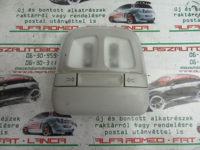 Fiat Stilo 735273815 számú, hátsó, belső világítás